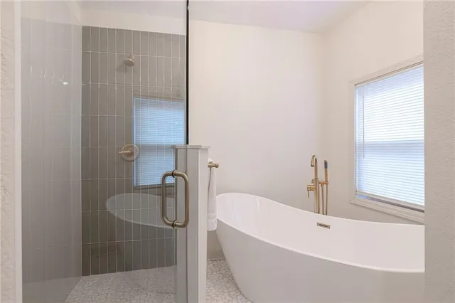 $424,900 | 3219 Charlotte Street, Kansas City, MO 64109