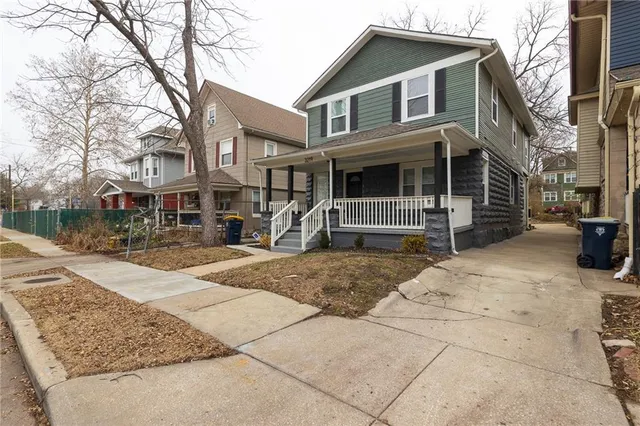 $424,900 | 3219 Charlotte Street, Kansas City, MO 64109