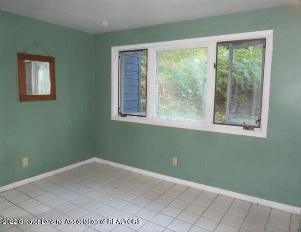 8654 Babcock Road Bellevue, MI 49021 - Photo 26 of 71 Bedroom 3