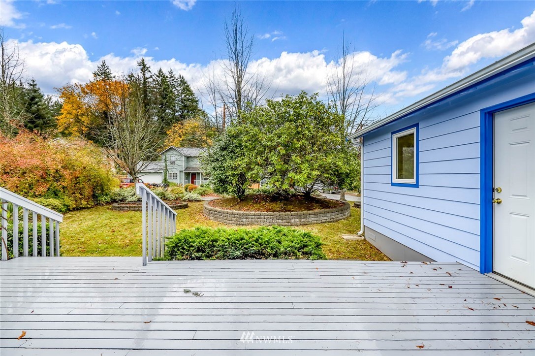 26215 Barrett Road Northeast Kingston, WA 98346 - Photo 36 of 38 Gallery Image 36