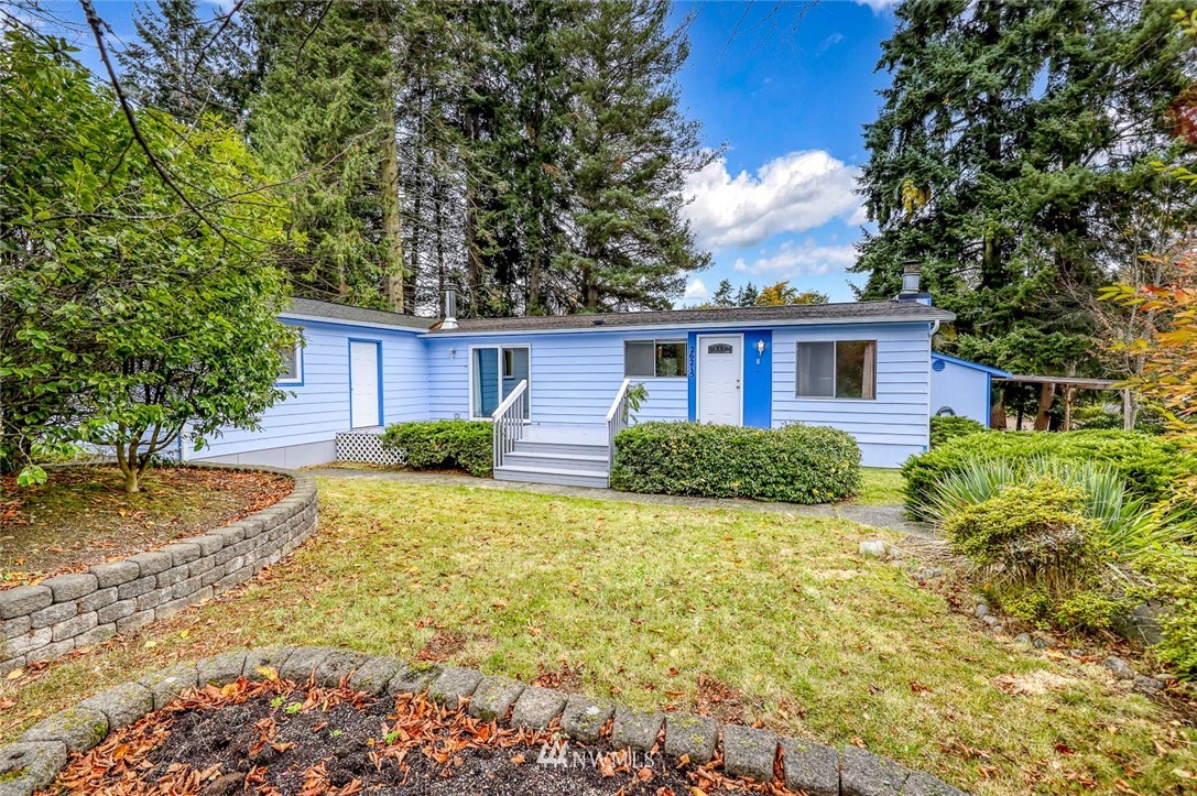 26215 Barrett Road Northeast Kingston, WA 98346 - Photo 7 of 38 Gallery Image 7