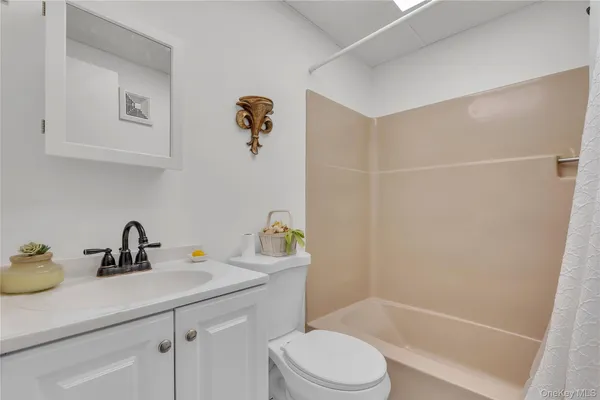 $180,000 | 618 Fox Run Lane, Carmel, NY 10512