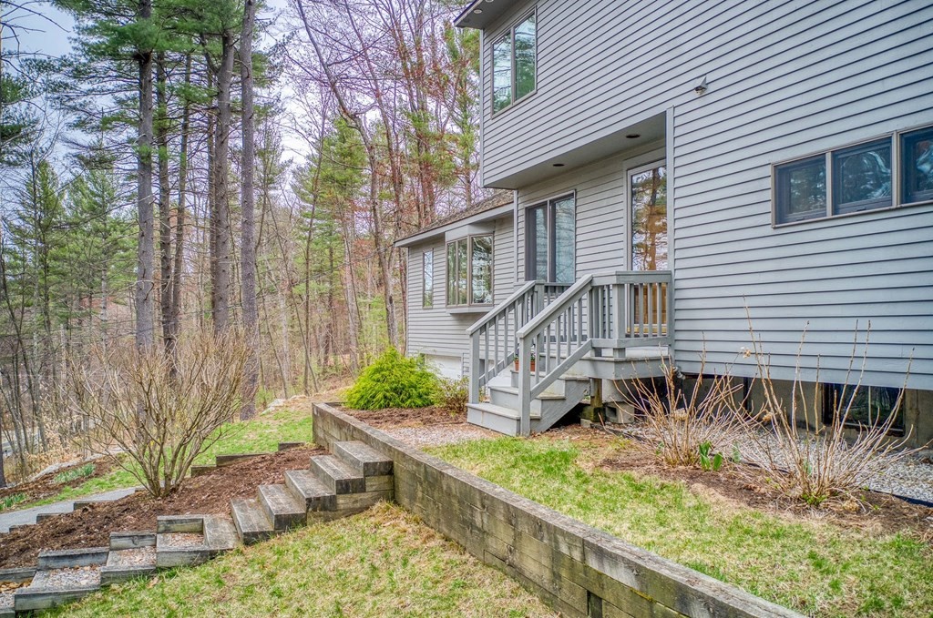 108 Littleton Road Harvard, MA 01451 - Photo 2 of 31