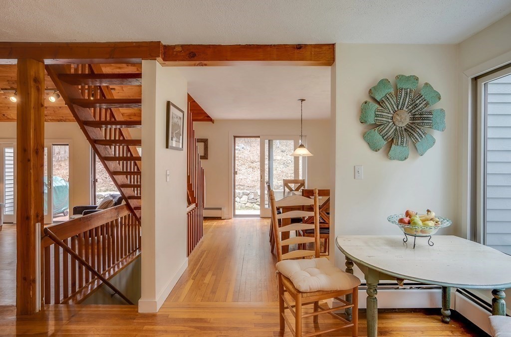 108 Littleton Road Harvard, MA 01451 - Photo 4 of 31