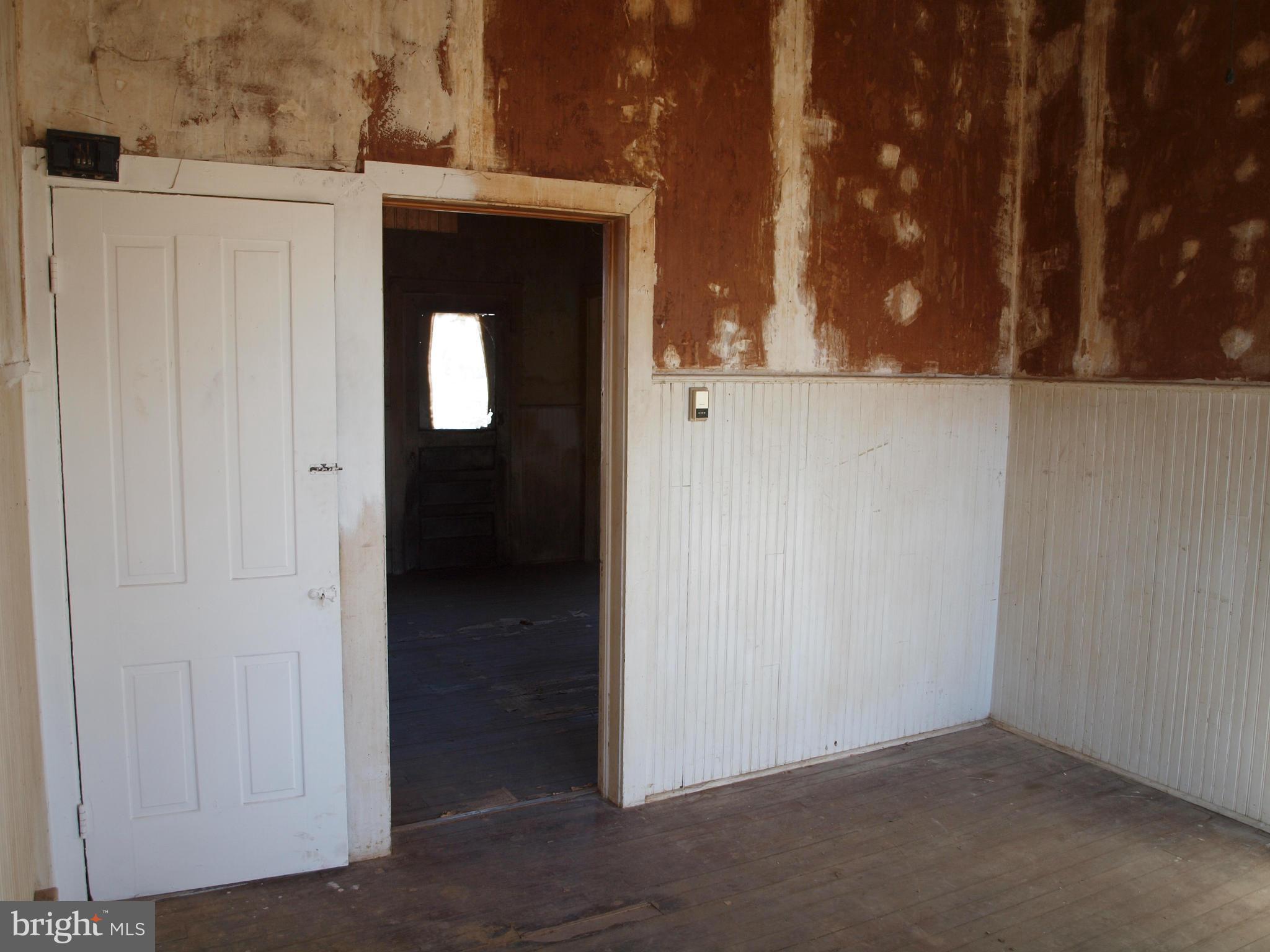525 Mckinstrys Mill Road Union Bridge, MD 21791 - Photo 11 of 22 Interior (General)