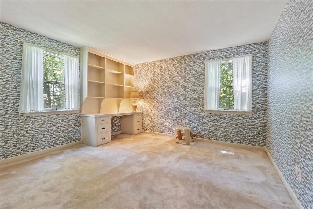 3 Highfield Road Gardner, MA 01440 - Photo 26 of 32