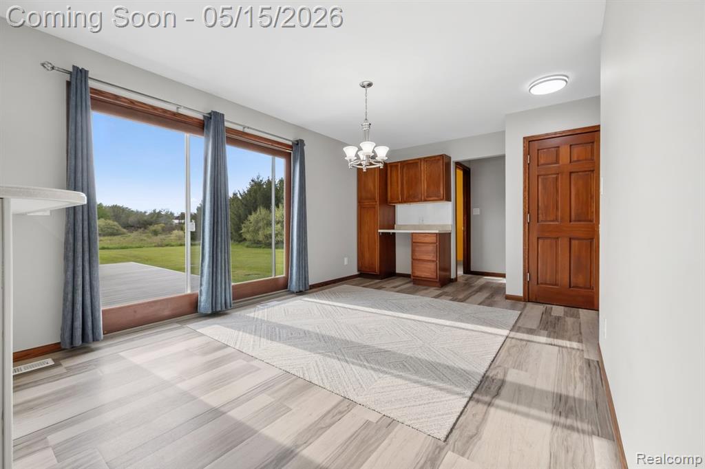 2381 Burke Road Fowlerville, MI 48836 - Photo 10 of 34