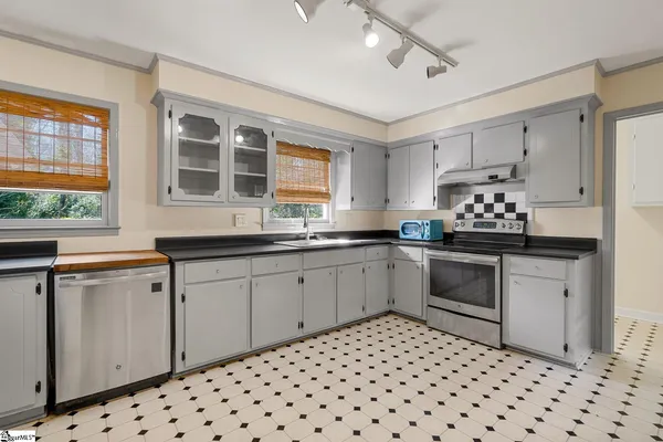 $300,000 | 202 Brook Street, Clemson, SC 29631