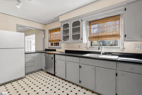 $300,000 | 202 Brook Street, Clemson, SC 29631