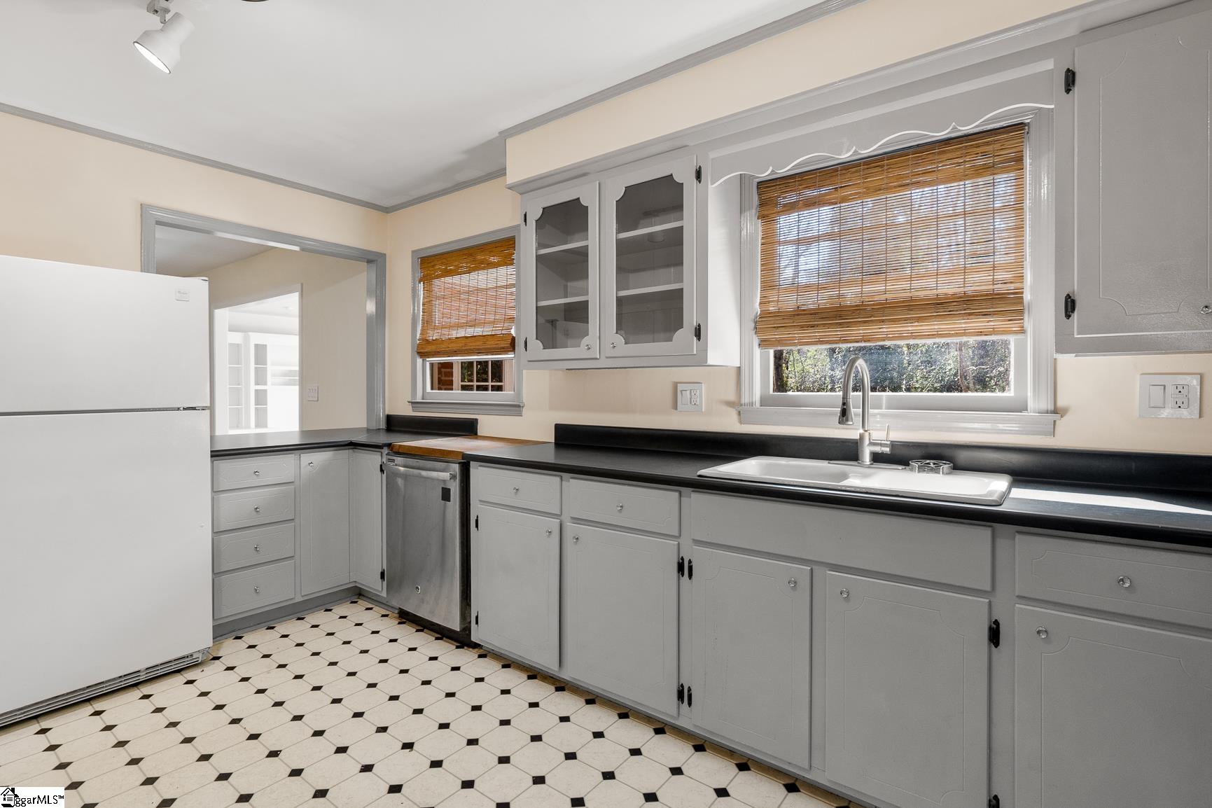 202 Brook Street Clemson, SC 29631 - Photo 17 of 40