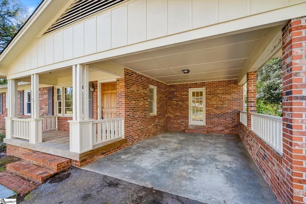 $300,000 | 202 Brook Street, Clemson, SC 29631