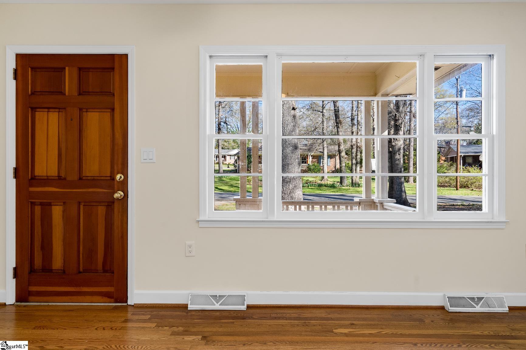 202 Brook Street Clemson, SC 29631 - Photo 4 of 40