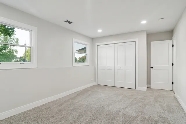 $584,000 | 1420 Hassell Road, Hoffman Estates, IL 60169