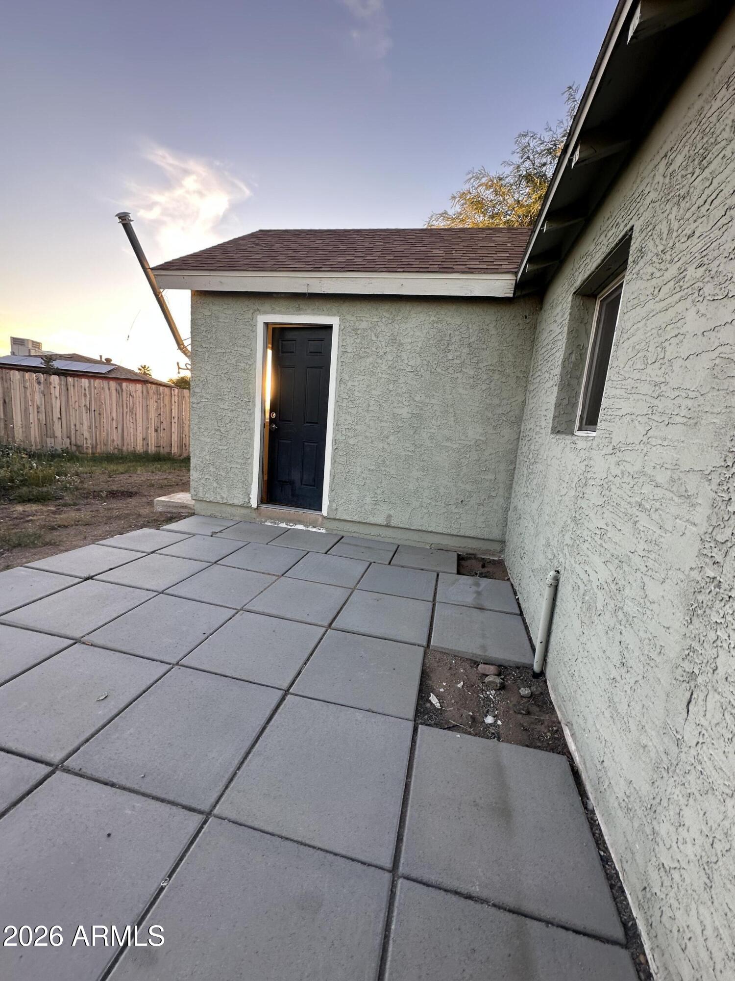 203 West Mission Lane Phoenix, AZ 85021 - Photo 14 of 17 LAUNDRY ROOM OPENING