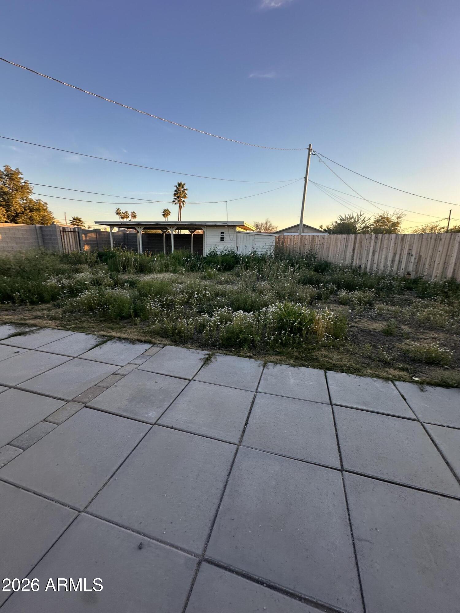 203 West Mission Lane Phoenix, AZ 85021 - Photo 17 of 17 storage shed