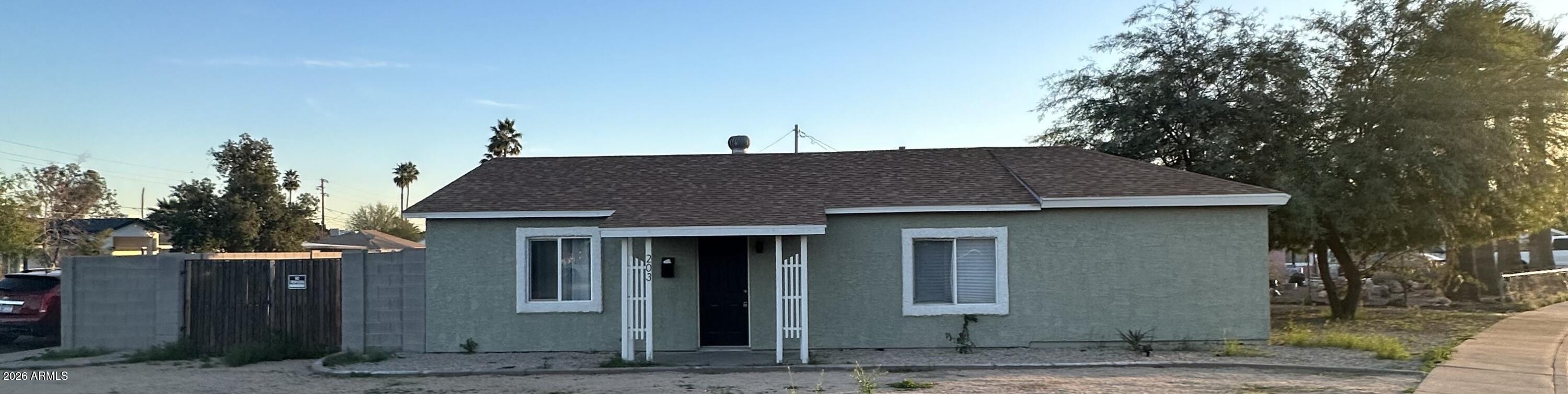 203 West Mission Lane Phoenix, AZ 85021 - Photo 2 of 17 front of house