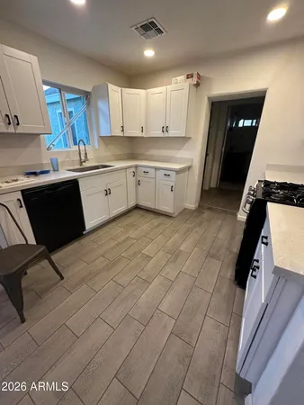 $360,000 | 203 West Mission Lane, Phoenix, AZ 85021