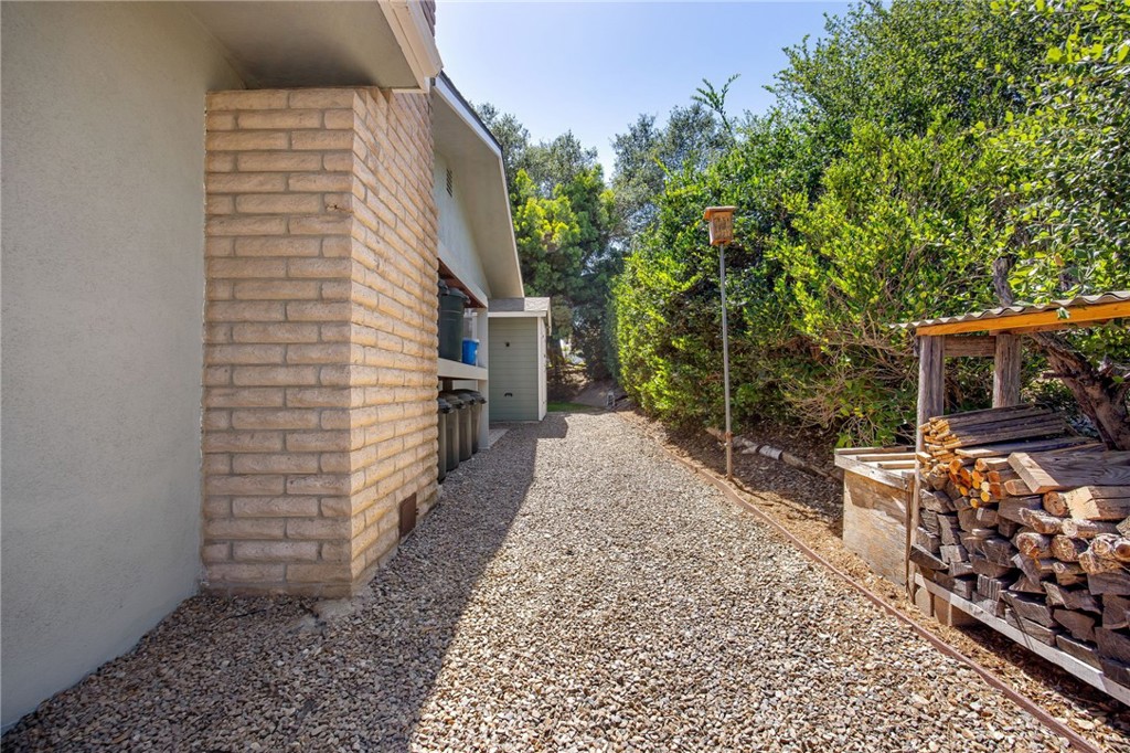 1776 St Peters Drive Fallbrook, CA 92028 - Photo 39 of 55