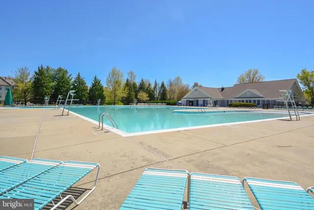 $2,800 | 8 Crusader Court, Germantown, MD 20874