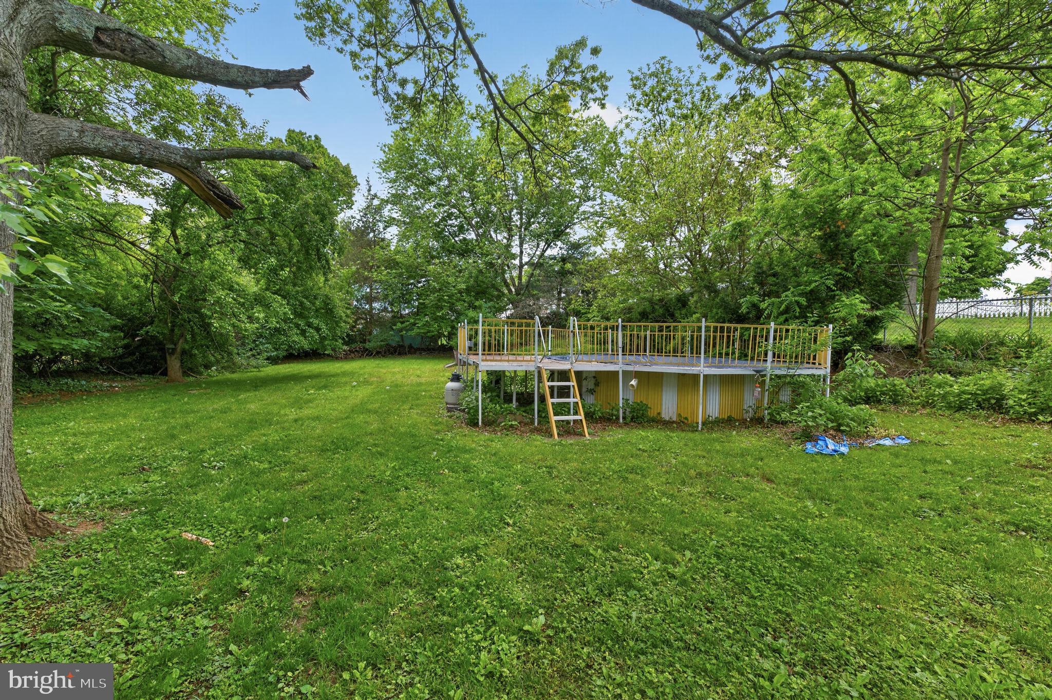 306 Anna Avenue Maple Shade, NJ 08052 - Photo 19 of 31 Huge private backyard