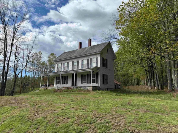 $350,000 | 7 Water Village Road, Ossipee, NH 03864