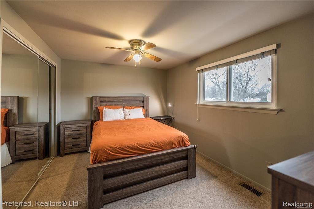 536 Meadowlake Road Canton, MI 48188 - Photo 20 of 30