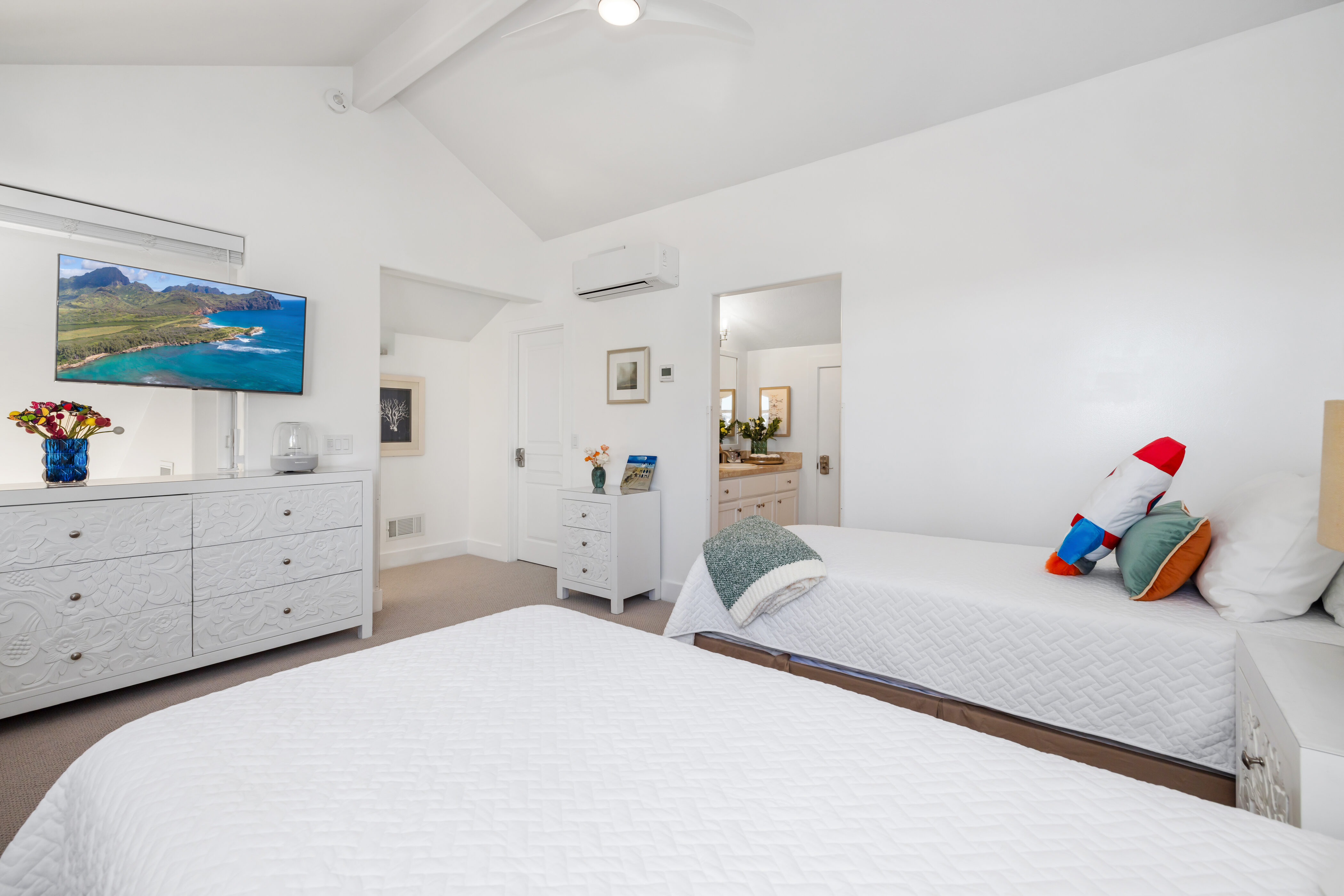 1831 Poipu Road, Unit 720 Koloa, HI 96756 - Photo 20 of 29