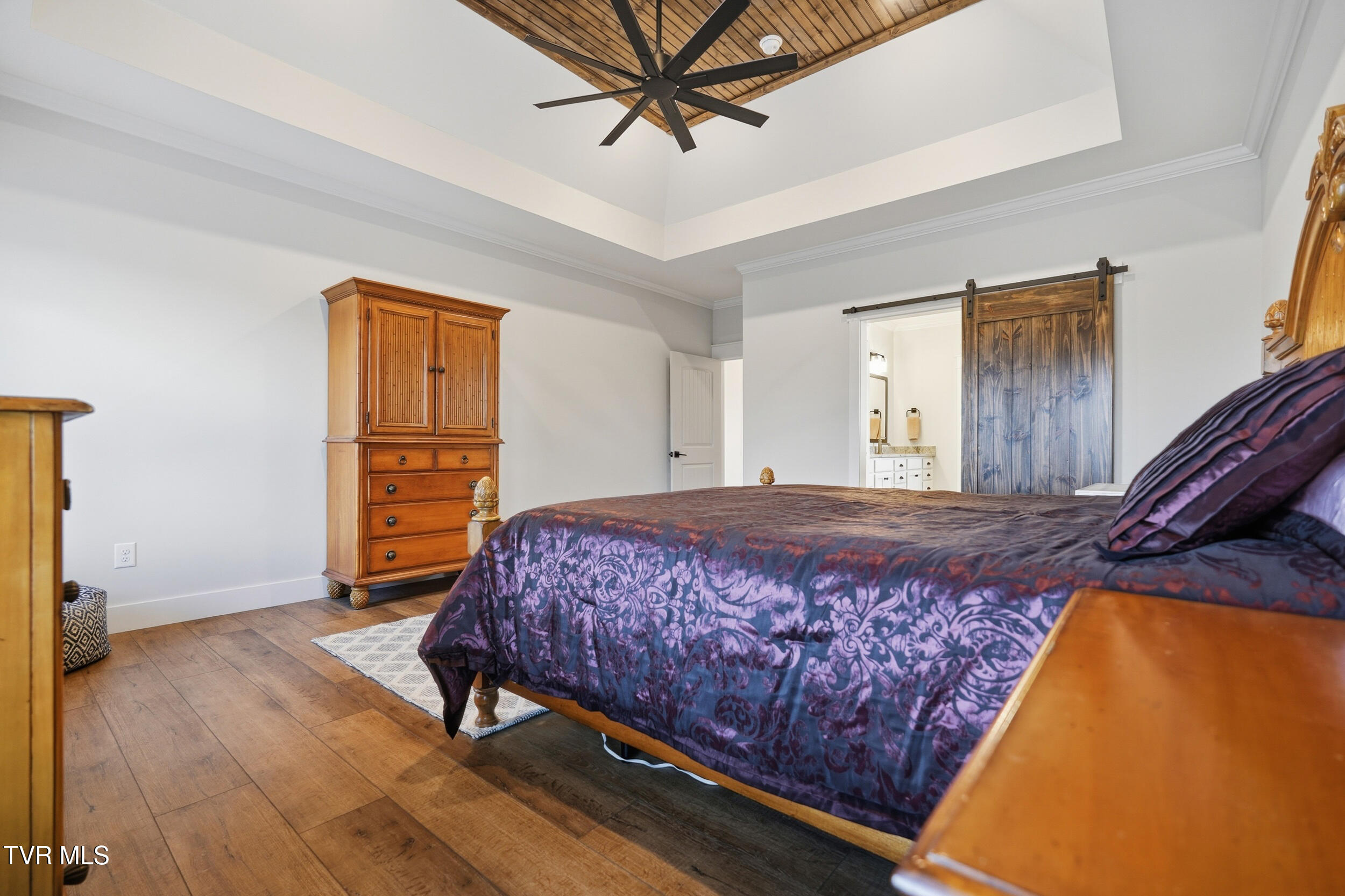 301 Painter Road Fall Branch, TN 37656 - Photo 26 of 46 31_301 painter rd-33