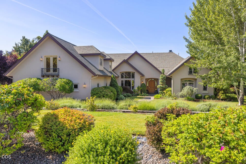 9026 Arant Road Klamath Falls, OR 97603 - Photo 2 of 56 Gallery Image 2
