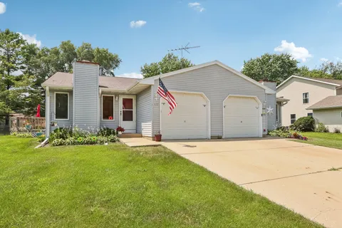 $430,000 | 622 North Sandy Lane, Unit 624, Elkhorn, WI 53121