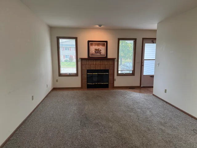 $430,000 | 622 North Sandy Lane, Unit 624, Elkhorn, WI 53121