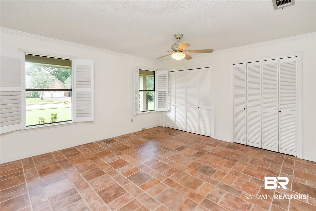 5621 Regency Oaks Drive North Mobile, AL 36609 - Photo 22 of 48