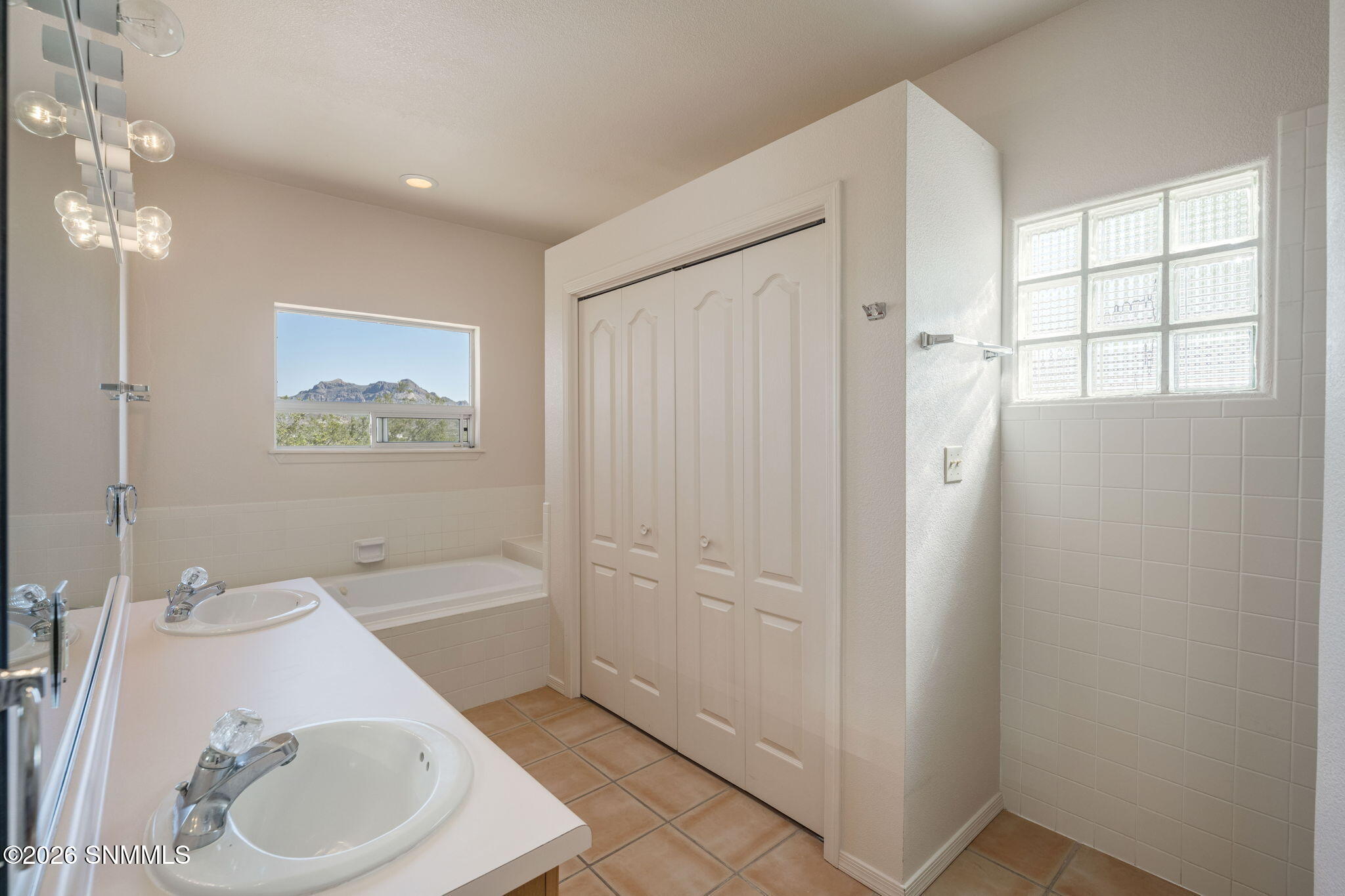 1900 Desert Ridge Rise Road Las Cruces, NM 88012 - Photo 28 of 70 27-web-or-mls-Snappin Homes (DesertRidge