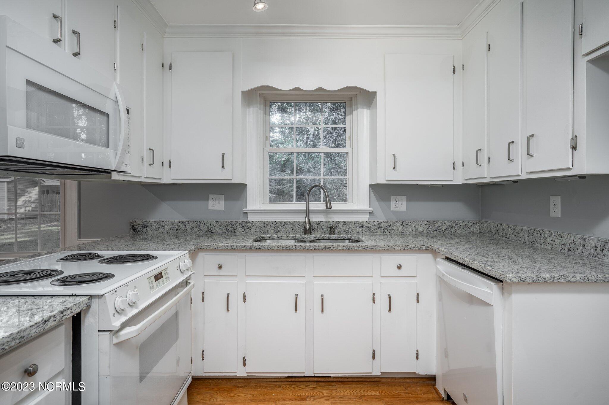 3825 Providence Road Rocky Mount, NC 27803 - Photo 18 of 37 Eat-In Kitchen