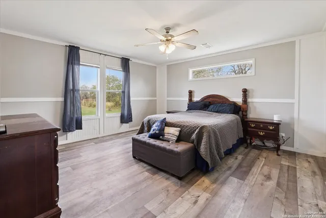 $392,000 | 385 Forest Oaks Drive, Somerset, TX 78069