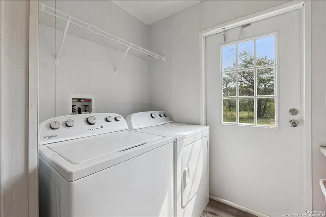 $392,000 | 385 Forest Oaks Drive, Somerset, TX 78069