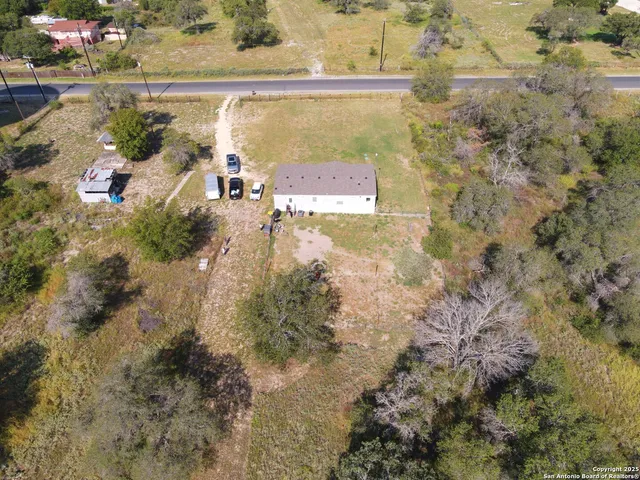 $392,000 | 385 Forest Oaks Drive, Somerset, TX 78069