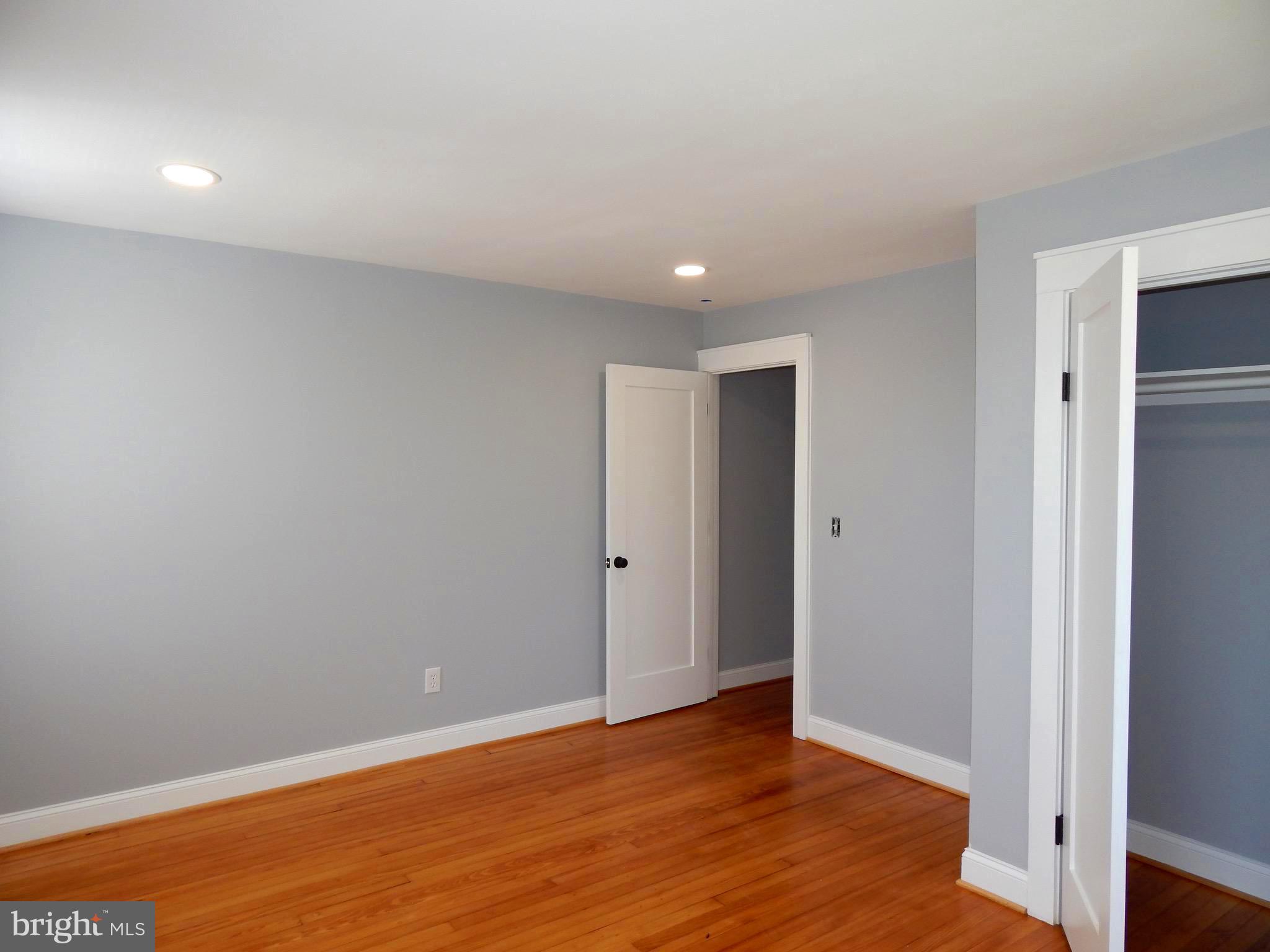 301 Cornwall Street Baltimore, MD 21224 - Photo 10 of 17