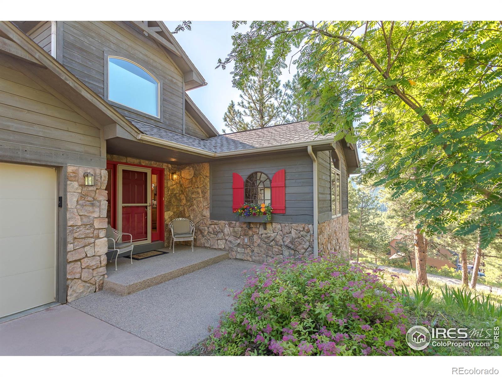 244 Kelly Road West Boulder, CO 80302 - Photo 4 of 36