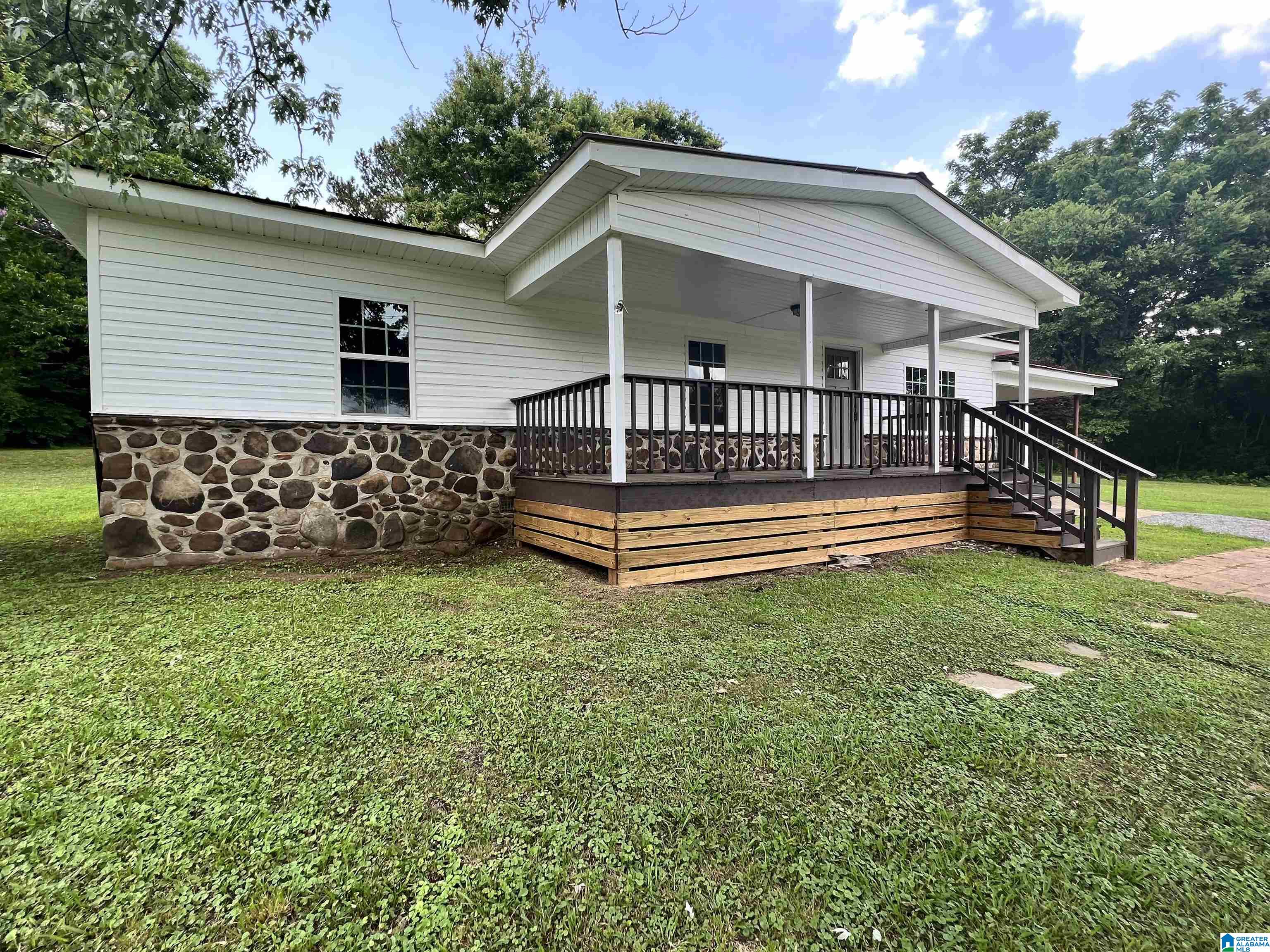 257 Frank Smith Road Blountsville, AL 35031 - Photo 3 of 18