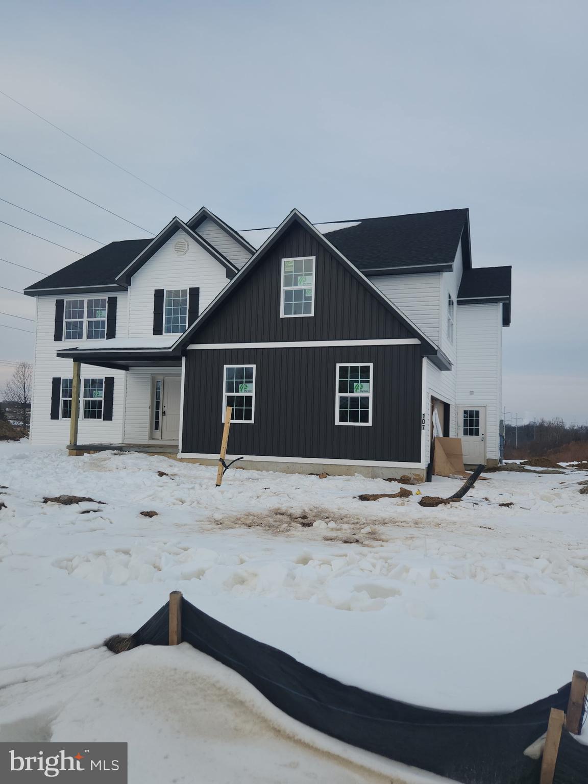 107 Nicholas Court New Castle, DE 19720 - Photo 2 of 38 Exterior photo of home under construction