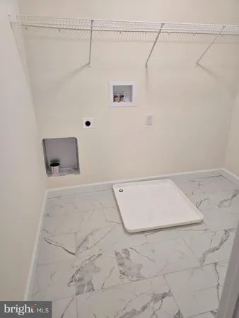 $650,000 | 107 Nicholas Court, New Castle, DE 19720