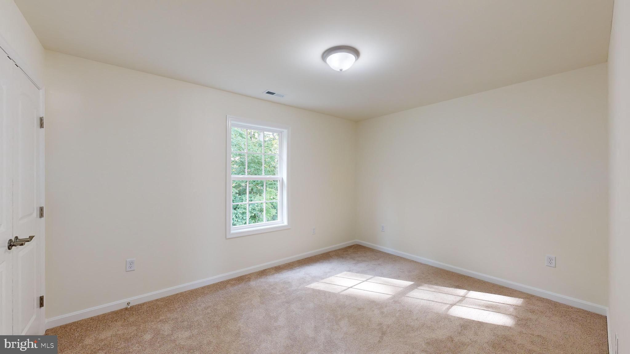 107 Nicholas Court New Castle, DE 19720 - Photo 27 of 38