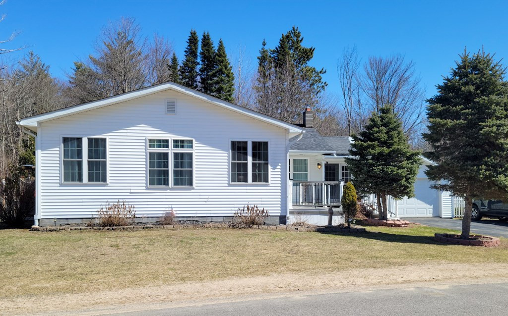447 O Connell Road Moira, NY 12957 - Photo 4 of 54