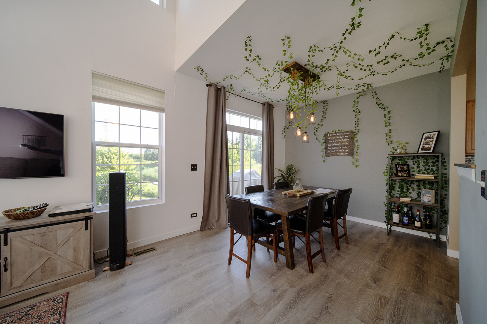 610 North Red Deer Road Round Lake, IL 60073 - Photo 7 of 26