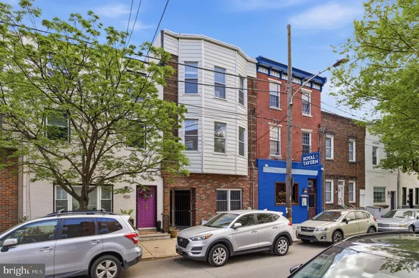 $2,300 | 935 East Passyunk Avenue, Philadelphia, PA 19147