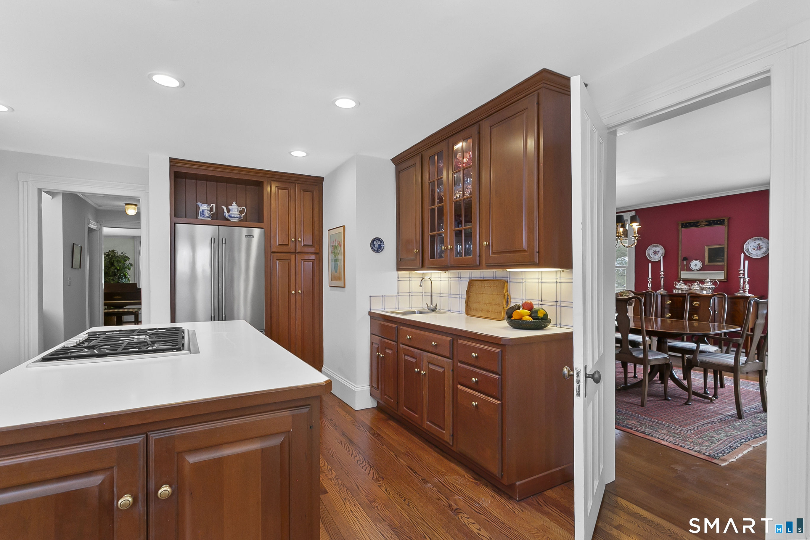 3674 Congress Street Fairfield, CT 06824 - Photo 21 of 33