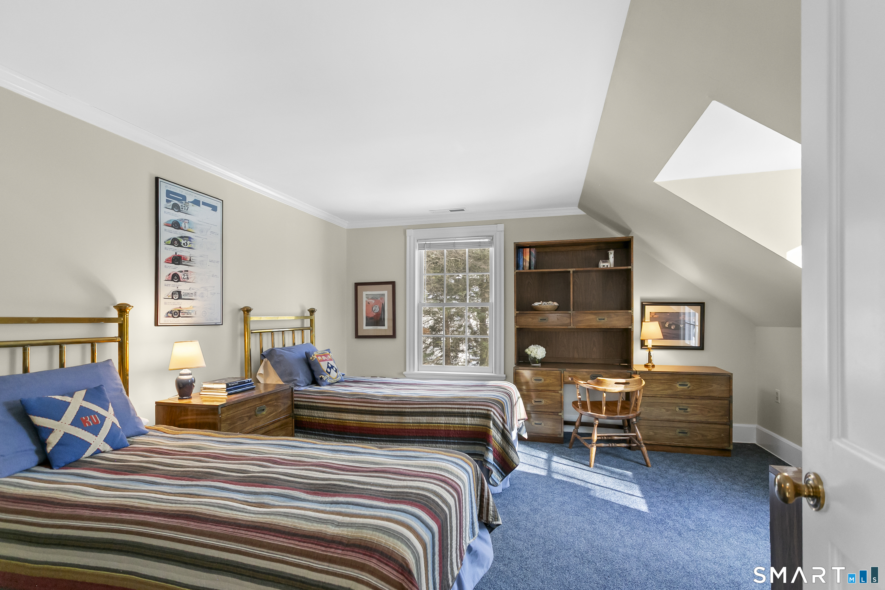 3674 Congress Street Fairfield, CT 06824 - Photo 27 of 32