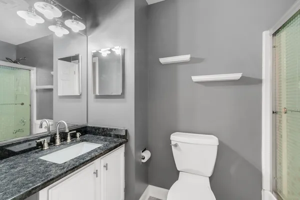 $380,000 | 160 Fairfield Lane, Carol Stream, IL 60188
