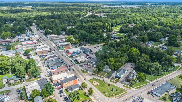 $40,000 | 5586 Paw Paw Lake Road, Coloma, MI 49038